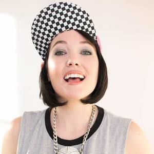 Meet your Posher, Nicky